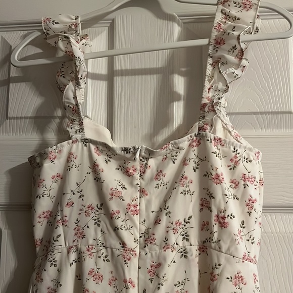 FLORAL RUFFLE STRAP DRESS - Picture 10 of 11